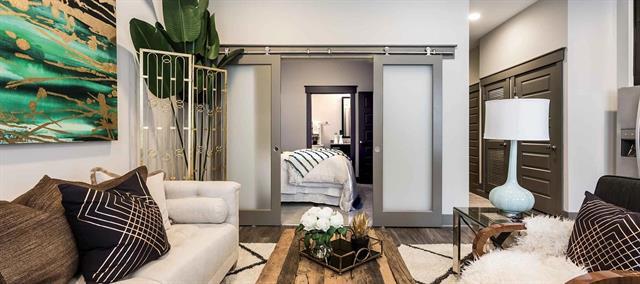 Building Photo - 8110 Park Ln