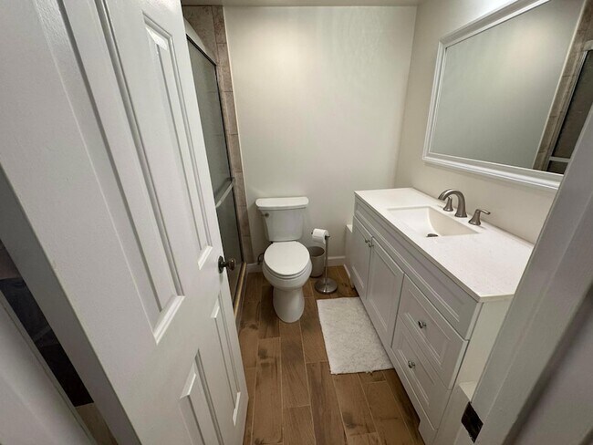 Building Photo - 176 Seabreeze Cir