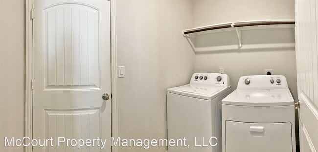 Building Photo - 3 br, 2 bath House - 1411 Pavilion Parkway