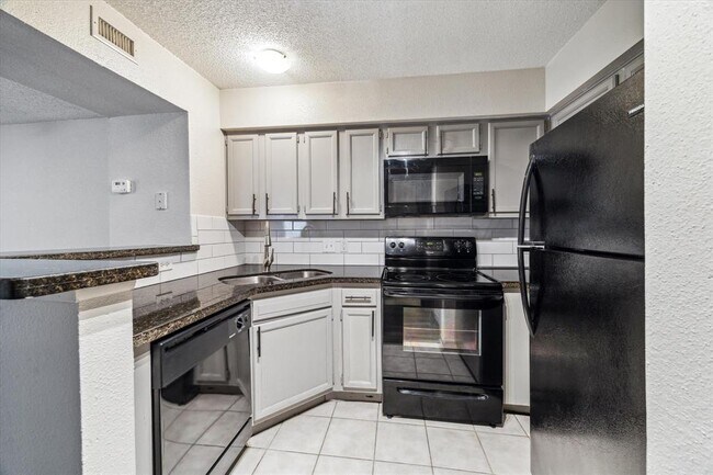 Building Photo - 1710 W T C Jester Blvd