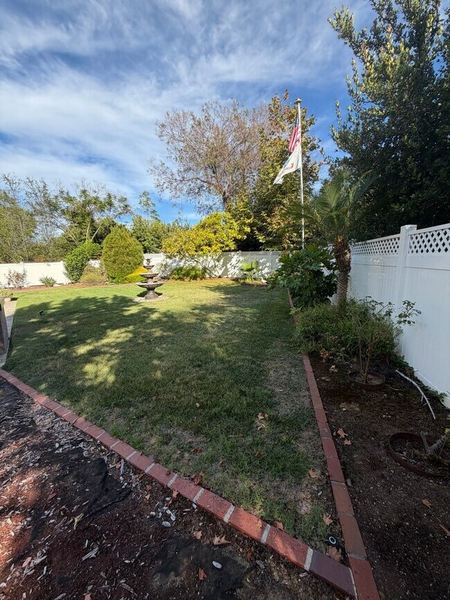 Building Photo - 5349 Forecastle Ct
