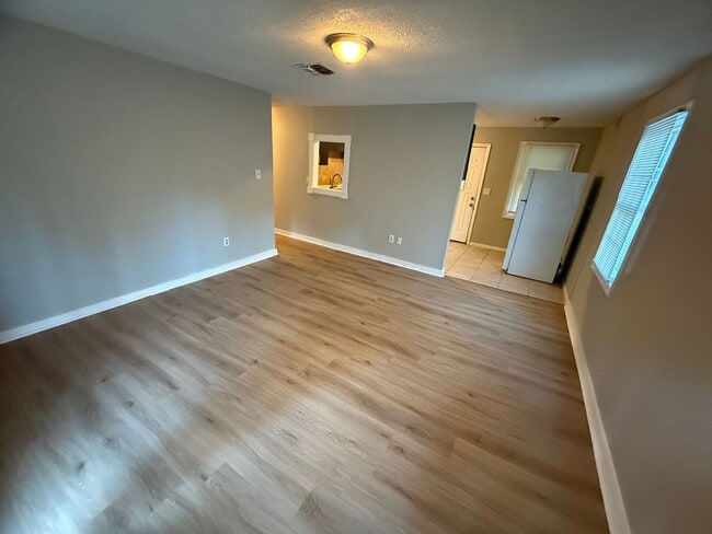 Building Photo - Charming 3 Bed, 1 Bath Single Family Home in Montgomery, AL - $1150/mo