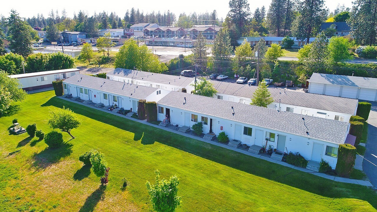 Building Photo - 12 Columbia St