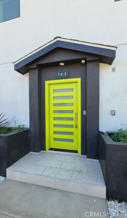 Building Photo - 142 W 84th Pl