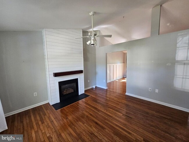 Building Photo - 4100 Elsie Ct
