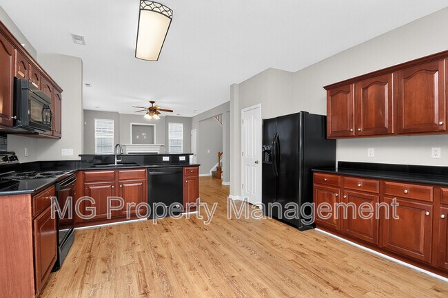 Building Photo - 16223 Circlegreen Dr