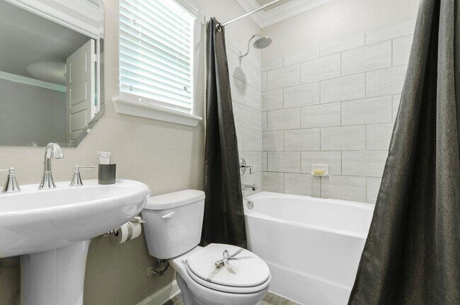 Building Photo - Resort-style Living Everyday - #ATX