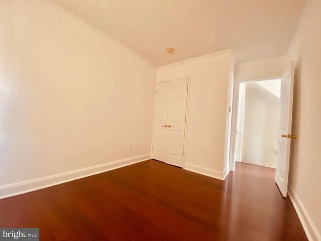Building Photo - 3 Bedroom house -