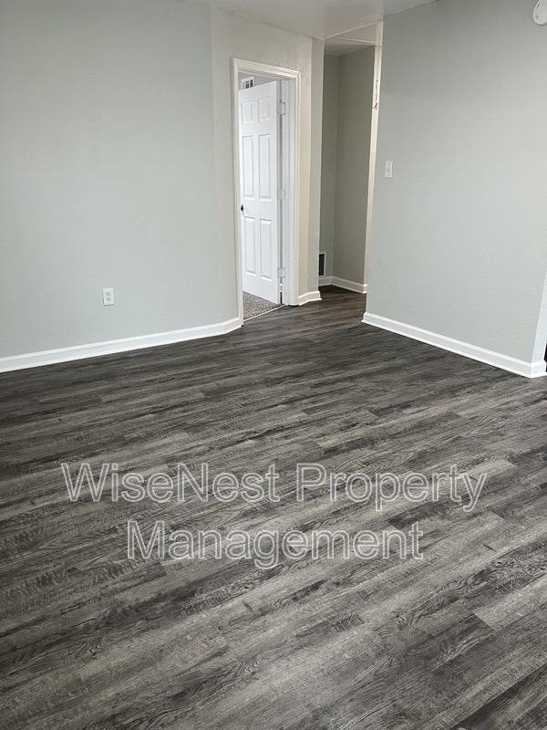 Building Photo - 6656 Bales Ave