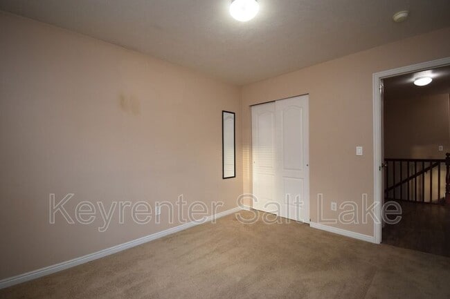 Building Photo - 6762 W Callery Ln