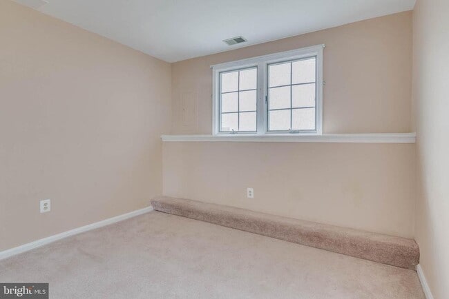 Building Photo - 201 St Michaels Cir