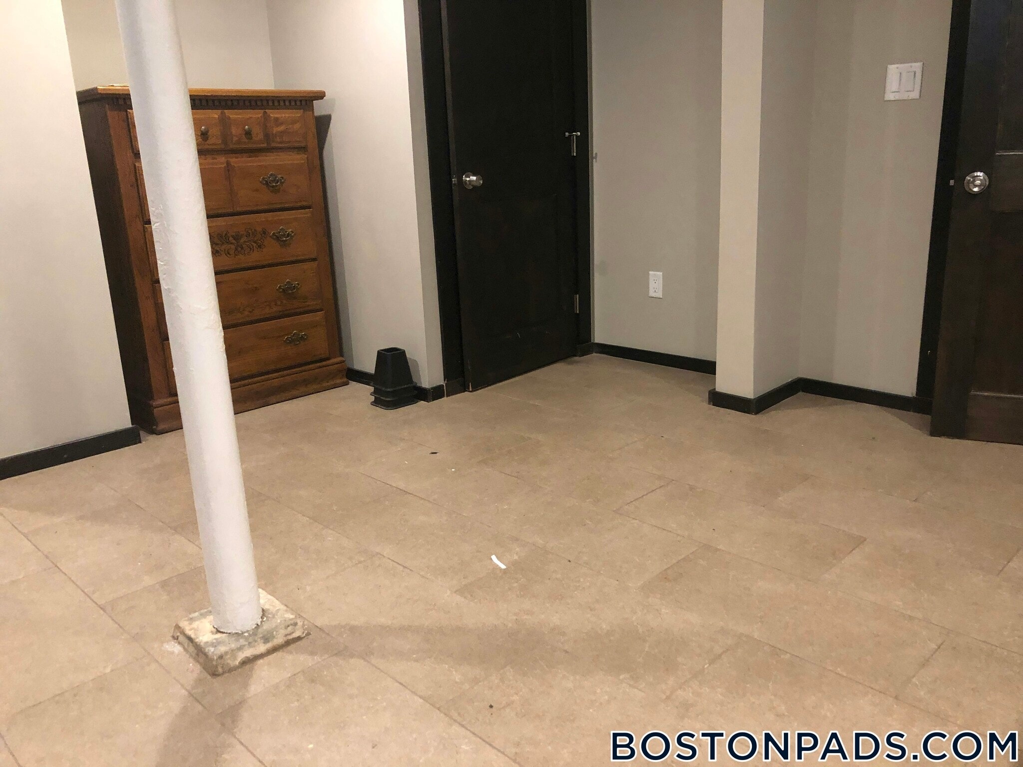 Building Photo - 46 Creighton St