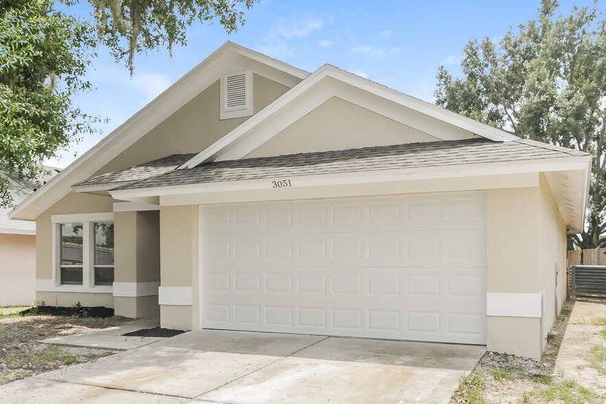 Building Photo - 3051 Bloomsbury Dr