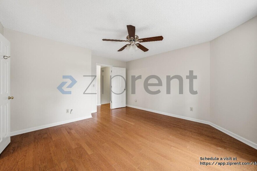 Building Photo - 661 Coventry Township Ln