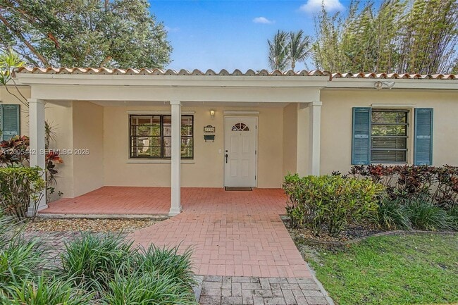 Building Photo - 8115 SW 63rd Pl