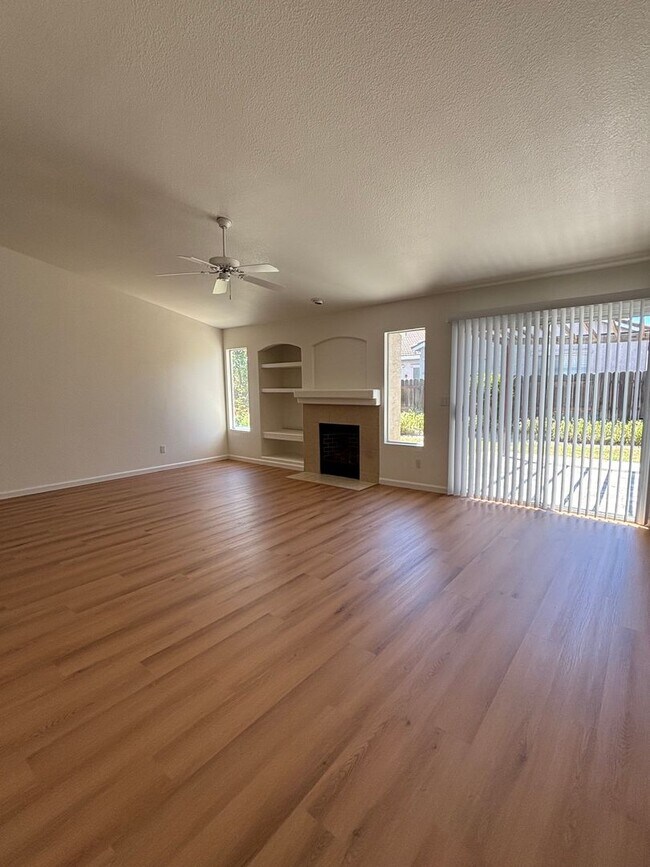Building Photo - 3155 Bodega Bay Rd