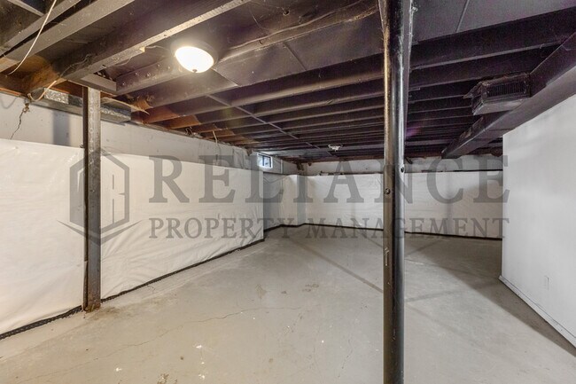 Building Photo - 2923 Evans St