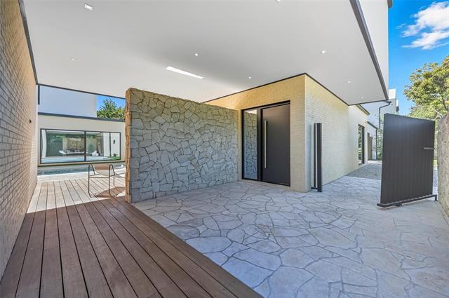 Building Photo - 5820 Northmoor Dr