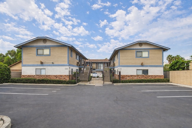Floorplan - 411 Park Way