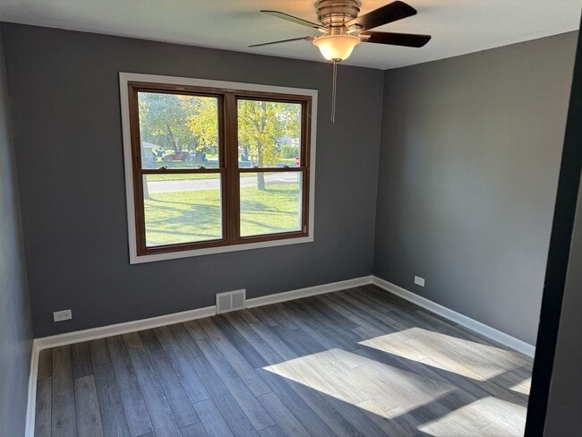 Building Photo - 3141 Green St