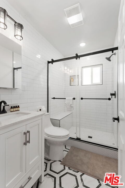 Building Photo - 1224 N Ogden Dr