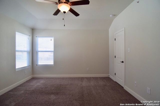 Building Photo - 6419 MELANZANE AVE