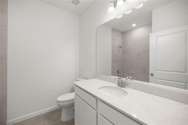 Building Photo - 6587 SW 89th Loop