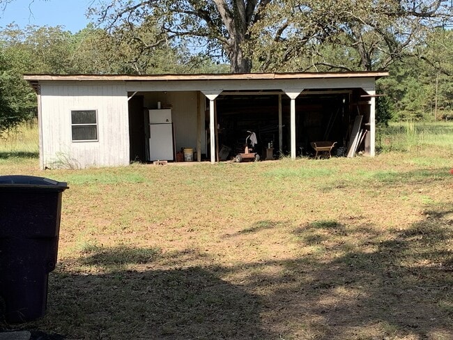 Building Photo - 206 Mc Math Mill Rd