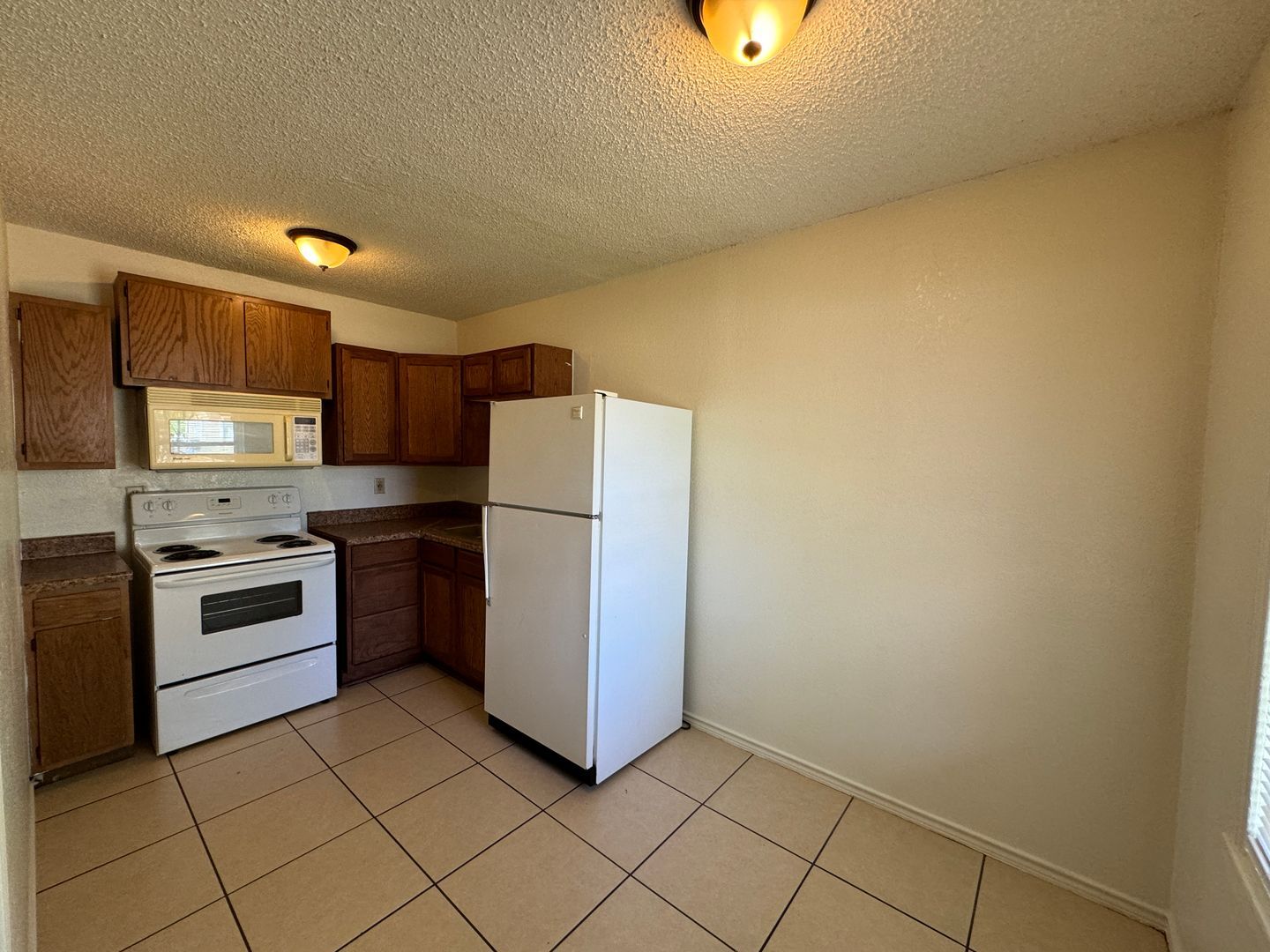Building Photo - 1301 Franz Dr