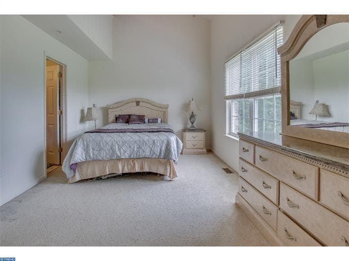 Building Photo - 407 Hosta Ct