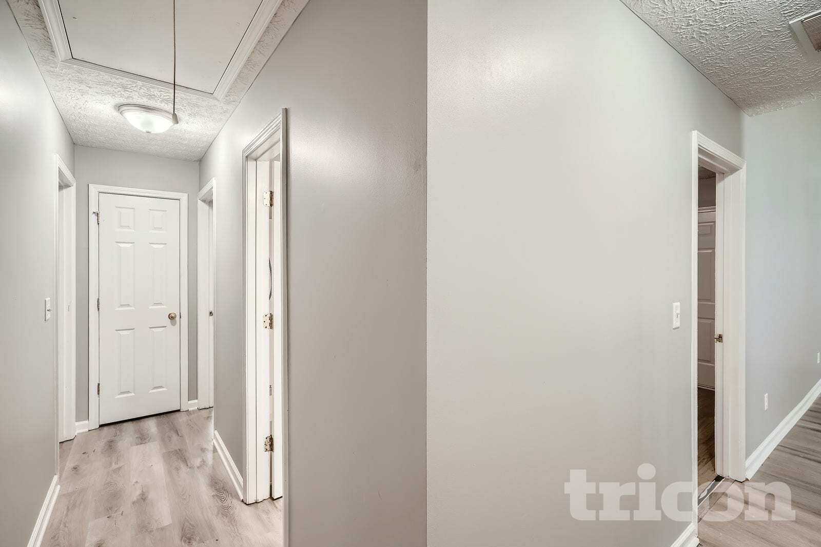 Building Photo - 210 Pebble Creek Dr