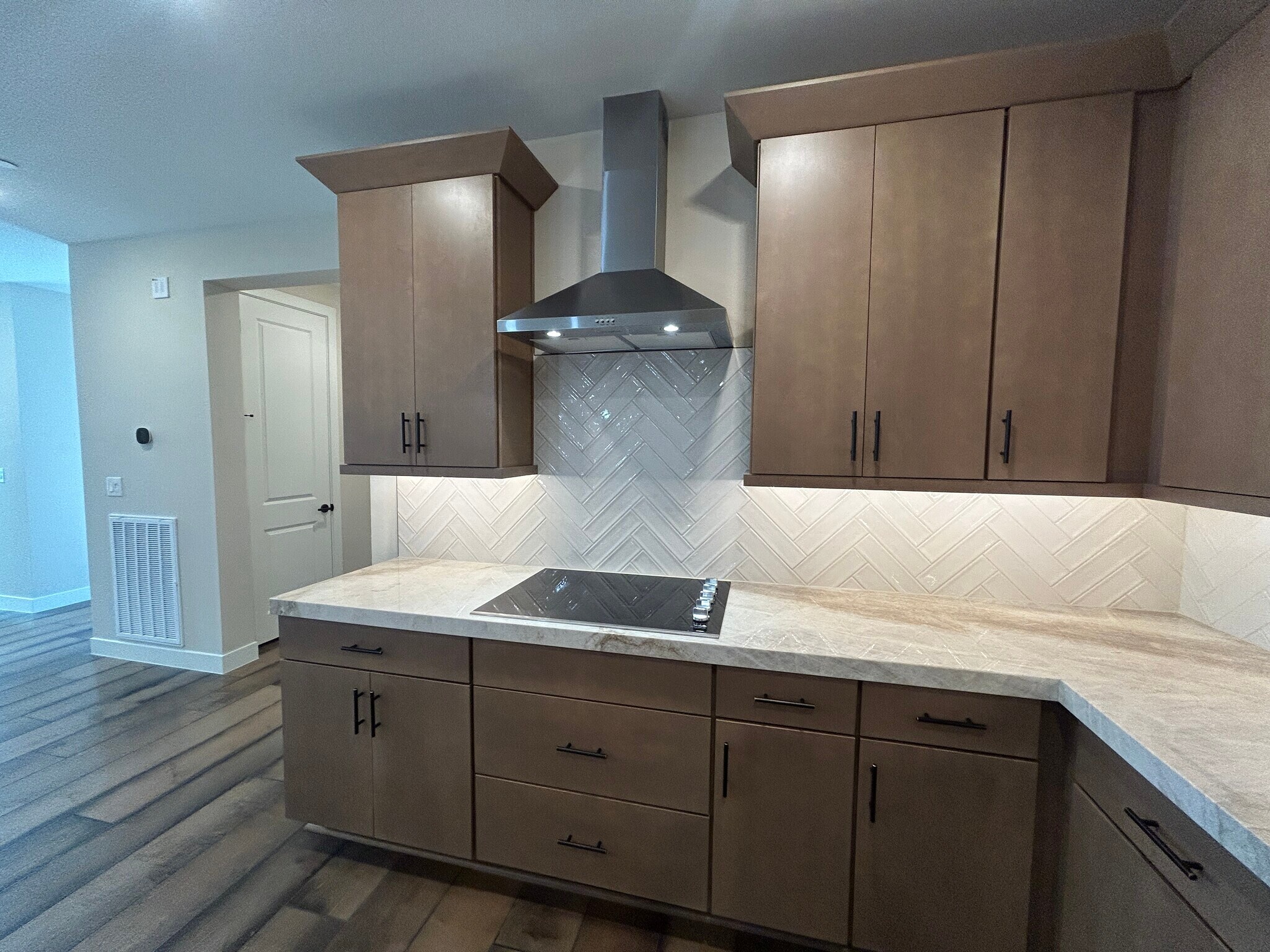 Building Photo - 2121 W Sonoran Desert Dr