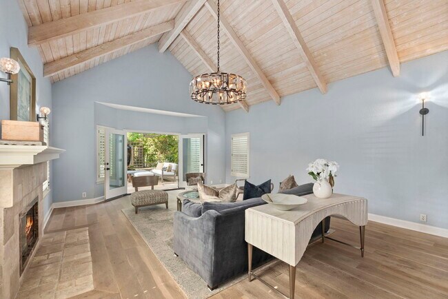 Building Photo - 669 35th St