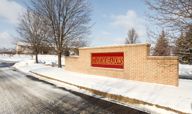 Building Photo - Stadium Meadows