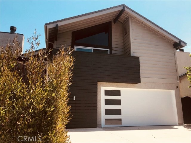 Building Photo - 5714 Vantage Ave