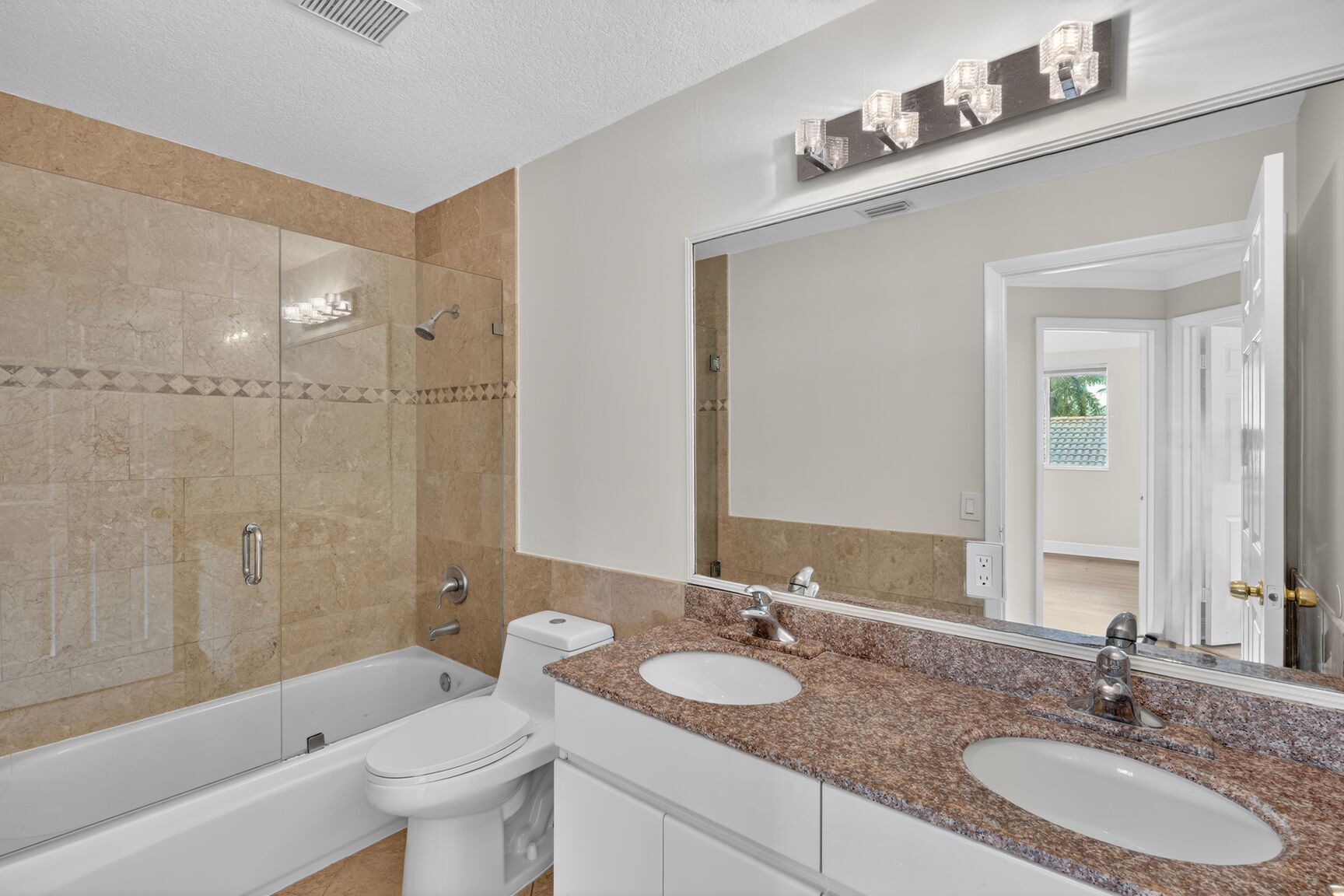 Building Photo - 1115 Camellia Cir