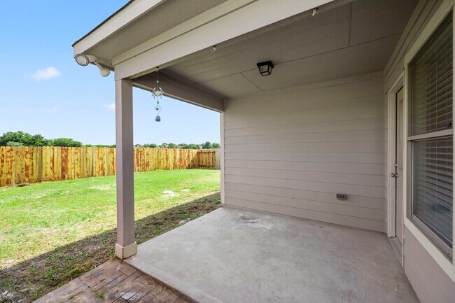 Building Photo - 21362 Beacon Springs Lane