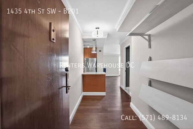 Building Photo - 1435 4th St SW