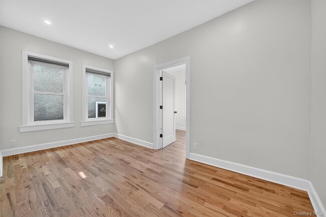 Building Photo - 79 Main St