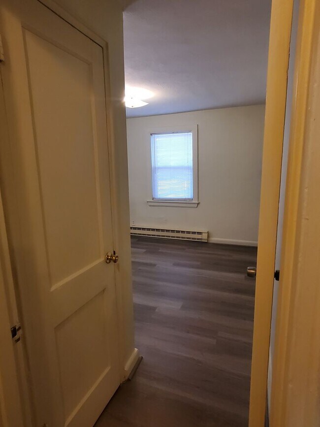 Building Photo - REV5214#A-EA