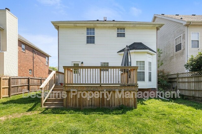 Building Photo - 703 Brent Glen Pl