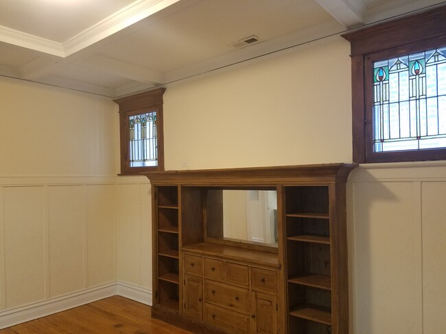 Dining room with hutch - 1228 W Columbia Ave