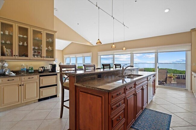 Building Photo - 2254 Harbour Ct Dr