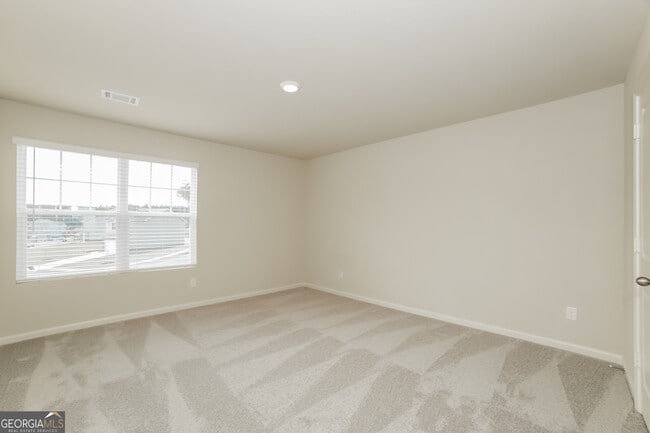 Building Photo - 334 Augusta Woods Dr