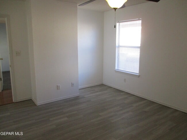 Building Photo - 11957 Mesquite Rock Dr