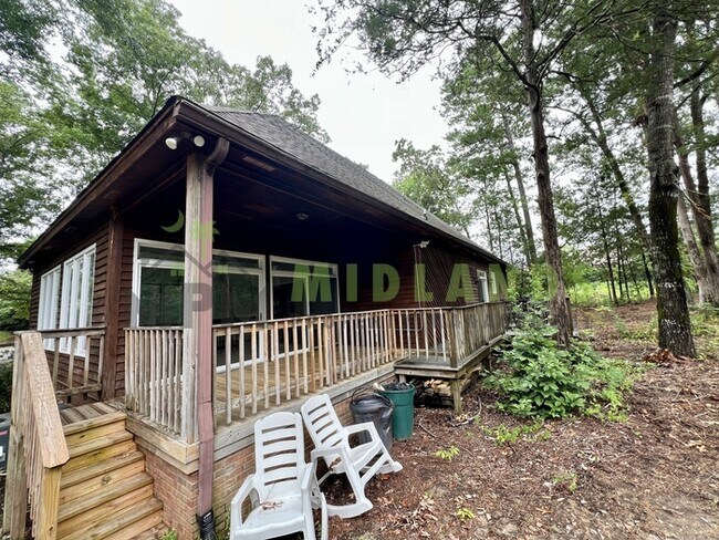 Building Photo - 124 Misty Pine Ln