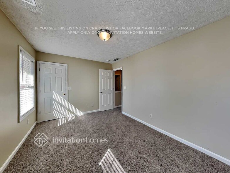 Building Photo - 412 Chadborn Way
