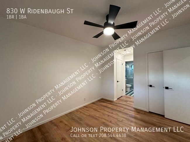 Building Photo - 830 W Ridenbaugh St