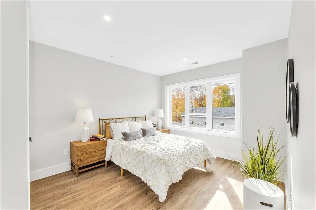 Bedroom2 - 1000 Washington St