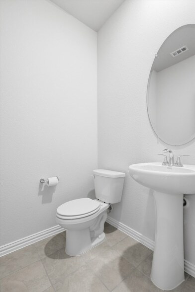 Building Photo - 5611 Chasewood Dr